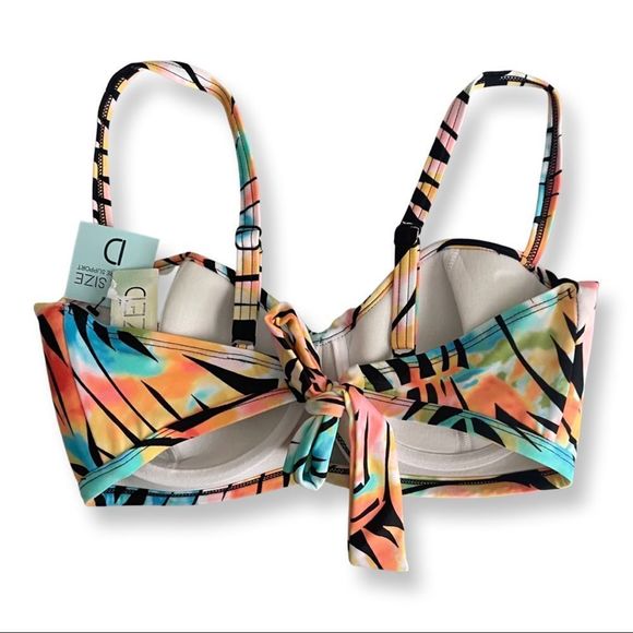 SUNDAZED 💙
Paradise Palm Becky Bra Sized
Bikini Top Paradise Palm 36D - Picture 4 of 9